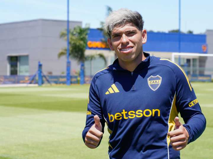 Carlos Palacios y una confesión para no perder el puesto en Boca: "La verdad es que antes no defendía nada, soy un jugador totalmente diferente"