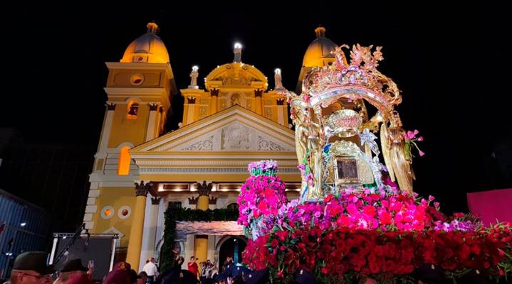 Zulianos expresan devoción a La Chinita: "La Virgen me devolvió la fe"