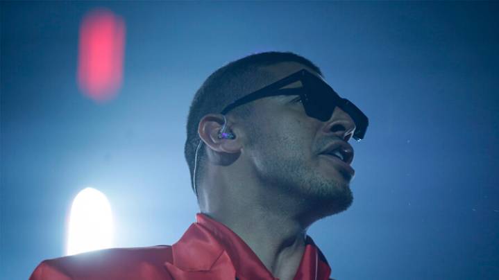 Manuel Medrano celebra 10 años de trayectoria con un nuevo álbum