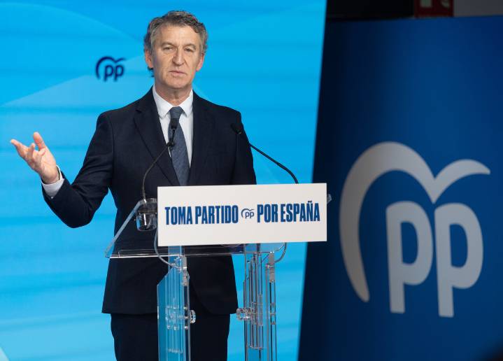 Feijóo convoca una concentración del PP "cívica" este domingo en Madrid tras el ingreso en prisión de Ábalos