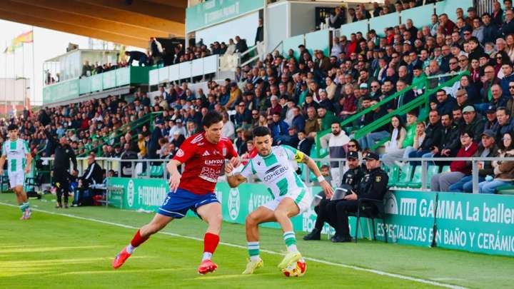 Nueva salida improductiva para un Tarazona que cae ante el Atlético Sanluqueño