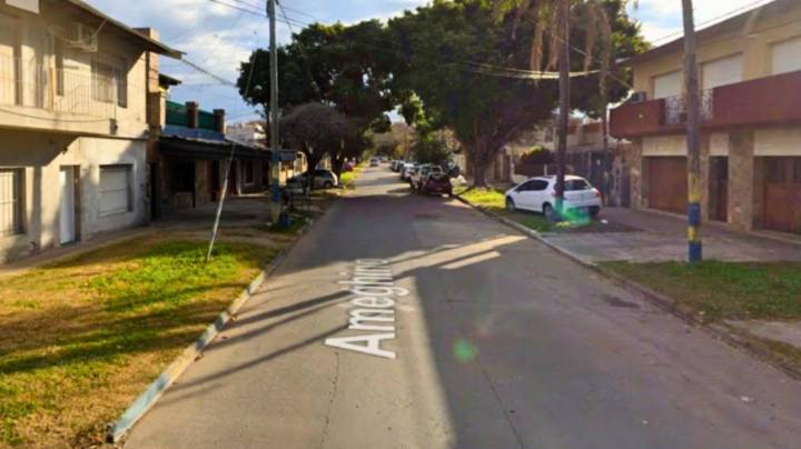 Un niño de 13 años fue baleado frente a su casa cuando jugaba: investigan un ataque sicario