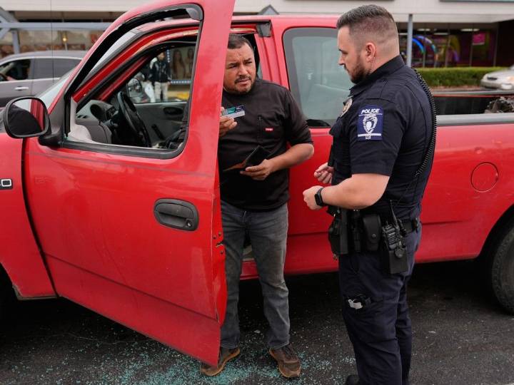 Border and immigration agents land in Charlotte, leaders call for calm