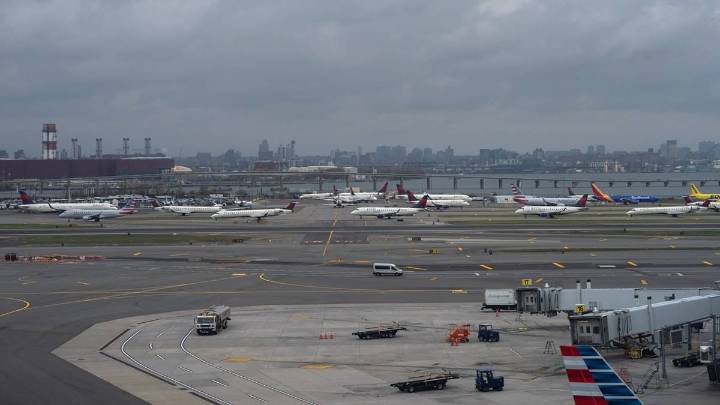 Shutdown's Toll On US Aviation: Over 10,000 Flights Delayed, Cancelled World News