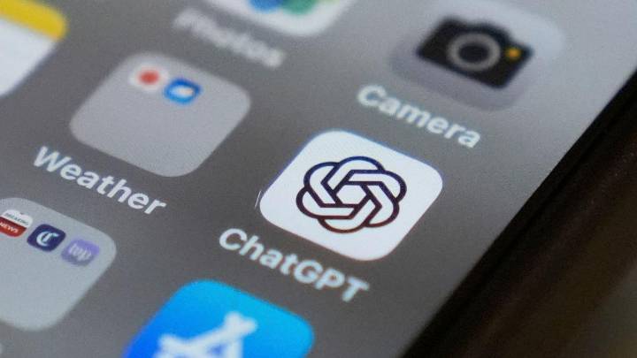 ChatGPT rolls out group chats for all users