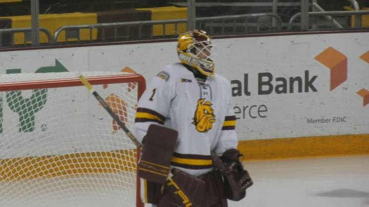 UMD Goaltender Eve Gascon Named WCHA Goaltender of the Week for 3rd Time