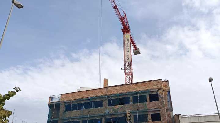 Los gruistas de Córdoba sellan un preacuerdo que pone fin a la huelga