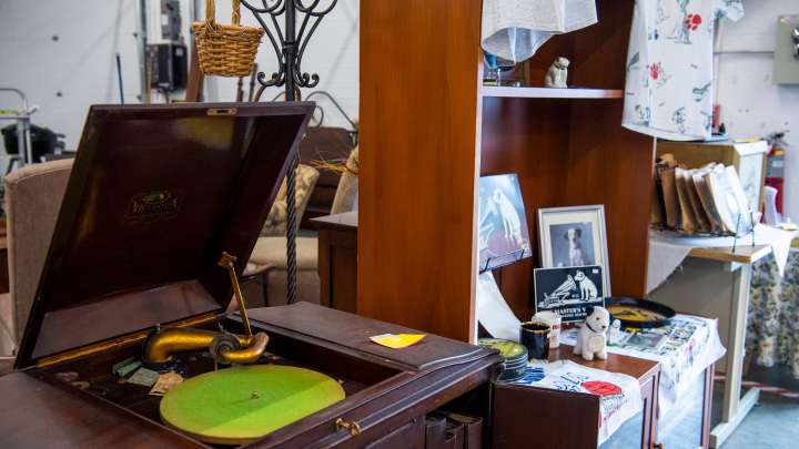 Weekend in Bloomington includes Handmade Market, mega garage sale