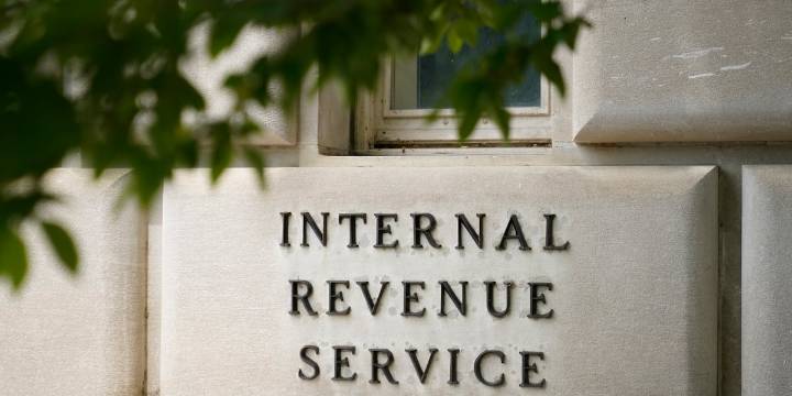 IRS Direct File won’t be available next year. Here’s what that means for taxpayers