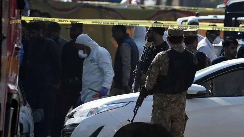 Pakistán: atentado suicida frente a un tribunal de Islamabad deja al menos 12 muertos