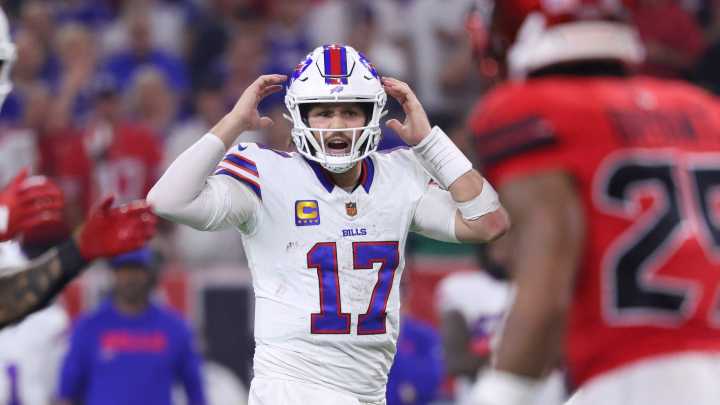 Bills at Steelers odds, picks and predictions
