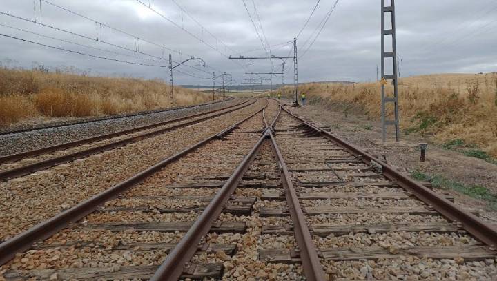 Transportes presenta el plan de 4.000 millones para el tren Bilbao-Santander, aunque reconoce su baja rentabilidad