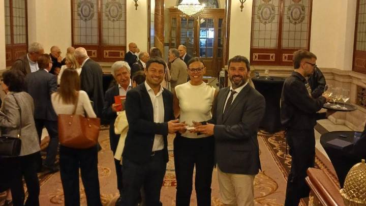 Luarca mira al futuro en la inauguración de la II Semana Severo Ochoa de Madrid