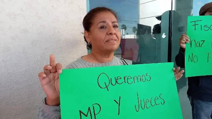 ‘Hay línea’: madre acusa corrupción y anomalías en proceso contra Jorge Alberto