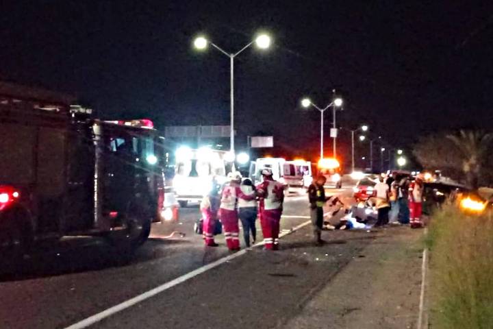 Accidente en Cabo San Lucas dejó a una persona sin vida y a 2 lesionados, sobre la Transpeninsular