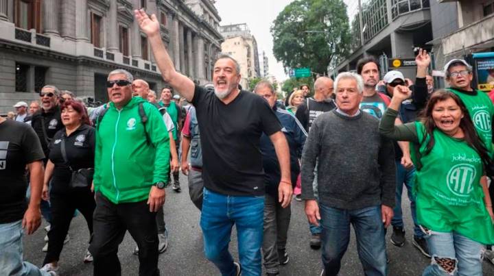 Bullrich denunció al líder de ATE tras declarar que su rol es “provocar la crisis…