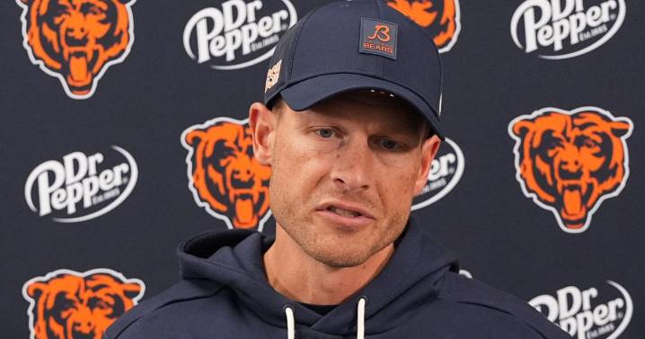 Bears are hoping Tryon-Shoyinka and Booker can help the team's defensive line situation