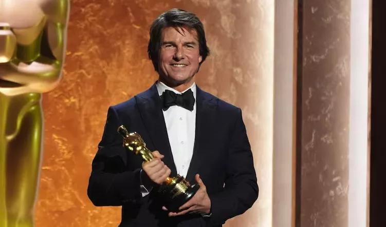 Por su trayectoria, Tom Cruise finalmente recibe un Oscar en los Premios de los Gobernadores