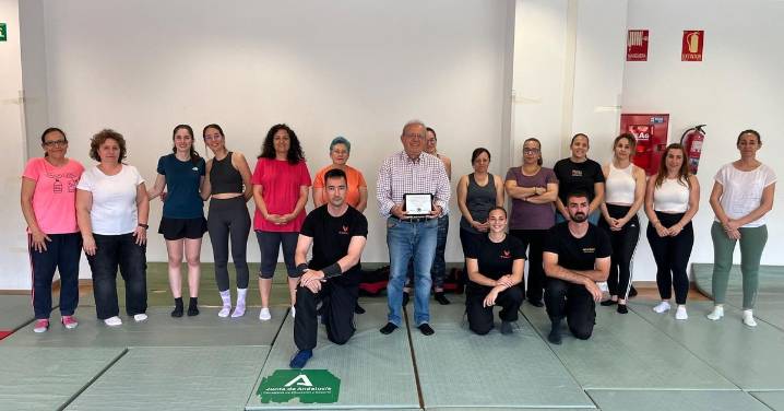 Nociones básicas de autodefensa: así es el taller que pondrá en marcha el Centro de la Mujer de Vícar