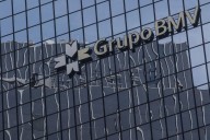 Peso y la BMV rompen en octubre la racha positiva que habían logrado