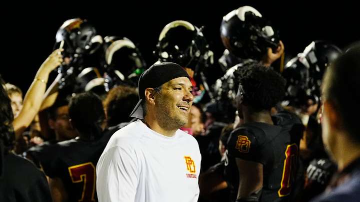 Stingy defense, opportunistic offense leads Palm Desert to playoff win