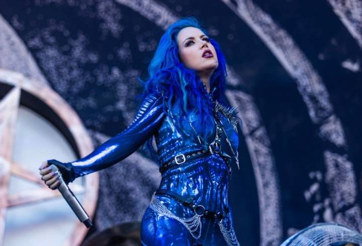 Metal Vocalist Quits Band After 12 Years, Teases ‘Big News’