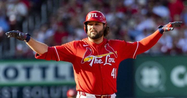 Cardinals' Burleson earns first career Silver Slugger award