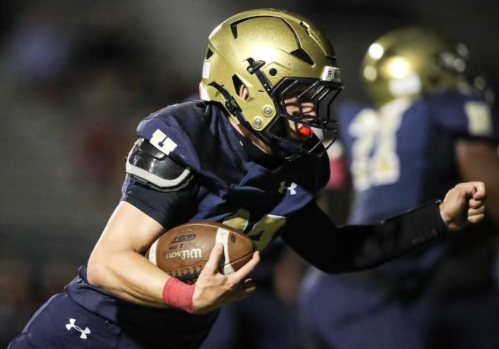 Football: Hackensack bests Teaneck in 91st annual Thanksgiving clash