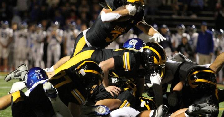 'We really believed in ourselves.' Vianney knocks off Westminster in district semifinal