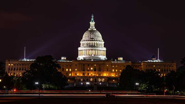 El Senado de EE.UU. llegó a un acuerdo para poner fin al "shutdown"