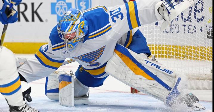 Blues can't win second consecutive game, fall to Rangers