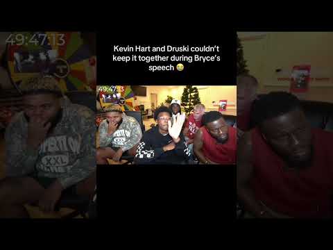 Druski literally fell out of his chair 🤣 (via @Kai_Cenat/TT)