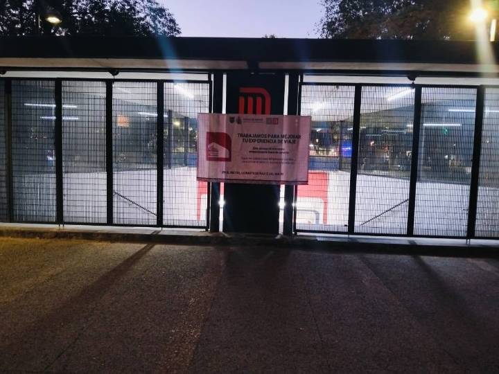 Cierre de cerca de 20 estaciones en Metro CDMX afecta a miles de usuarios