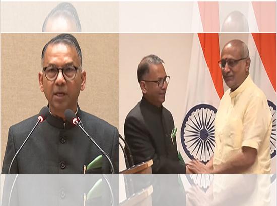 Breaking: Rajinder Gupta Sworn In as Rajya Sabha Member; Oath Administered by Vice President of India ( Watch Video) [ FULL VIEW ]