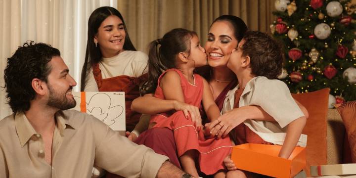 Regalos para estar presente: cómo elegir obsequios que conectan esta Navidad