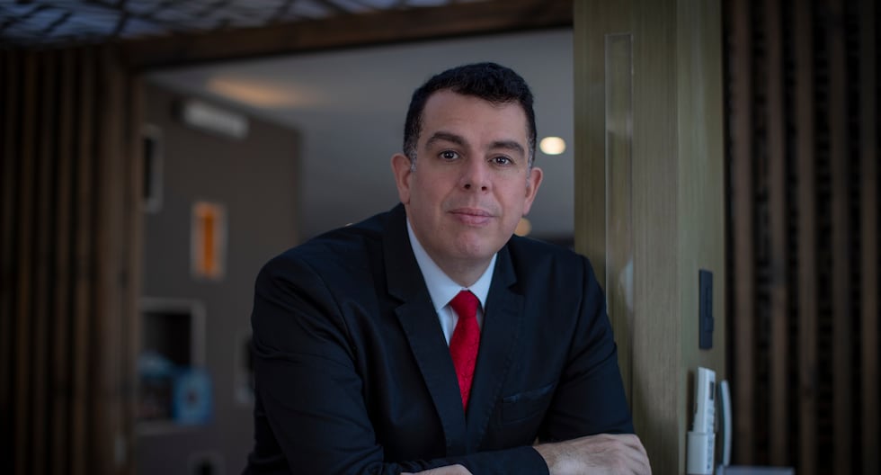 Precandidato presidencial brasileño Fernando Manholér: “Yo corregiría la mancha de Odebrecht extraditando a  Nadine Heredia”