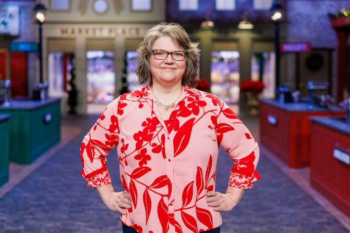 Alabama's Jeanna Barnes gets sweet spot on 'Holiday Baking Championship,' vying for $25,000 prize