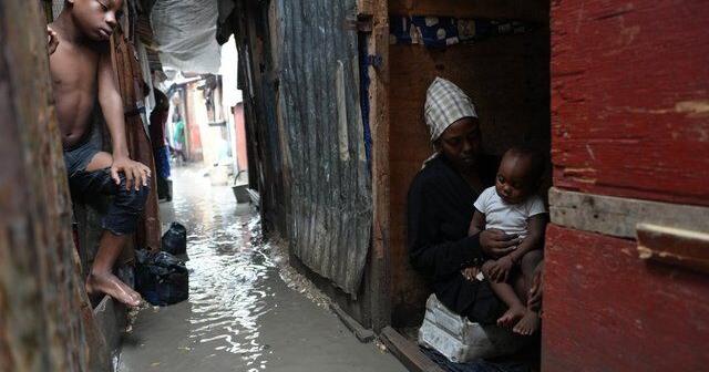 Ottawa cutting foreign aid and research spending back to pre