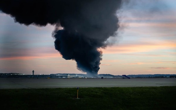 Se desprendió motor del avión de UPS en tragedia aérea que dejó 12 muertos