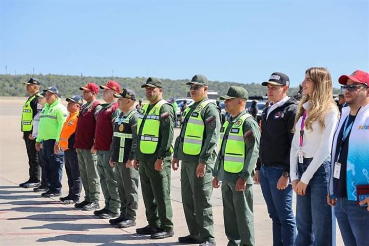 Cinco niños retenidos en EEUU y migrantes retornaron a Venezuela (+Fotos)