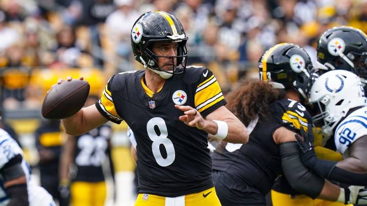 Aaron Rodgers and first-place Steelers confident in their passing game options after quiet deadline