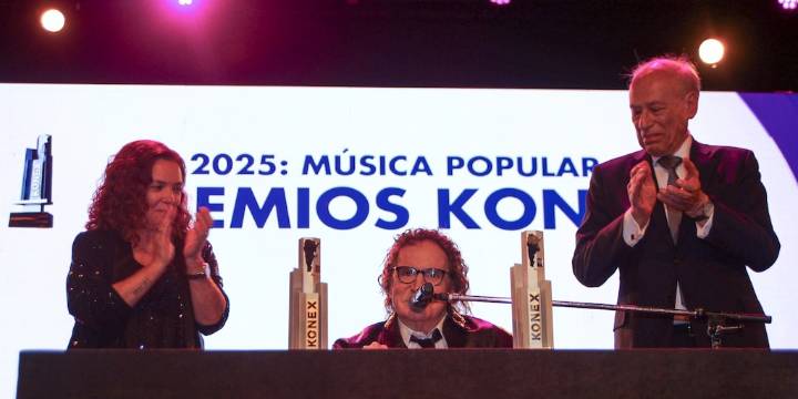 Premios Konex 2025: Charly García recibió el Konex de Brillante en una ceremonia que reunió a grandes figuras de la música popular