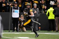 Oregon punter aims to contain Iowa’s dangerous return specialist in top