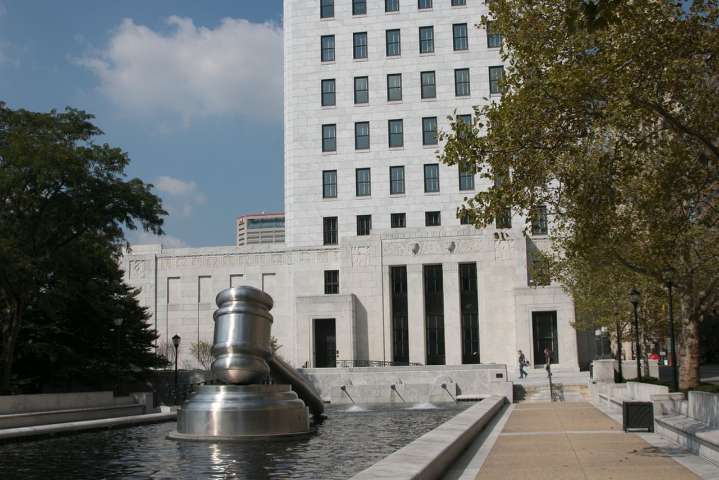 Ohio’s one-subject rule is repeatedly ignored, but Supreme Court won’t enforce constitution