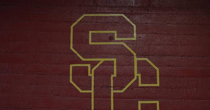 Rodney Rice is injured as USC rallies to beat Seton Hall in Maui Invitational