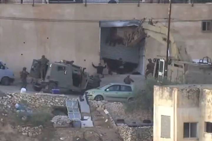 Difunden registro de soldados israelís realizando una “ejecución a sangre fría” de dos hombres desarmados en Cisjordania