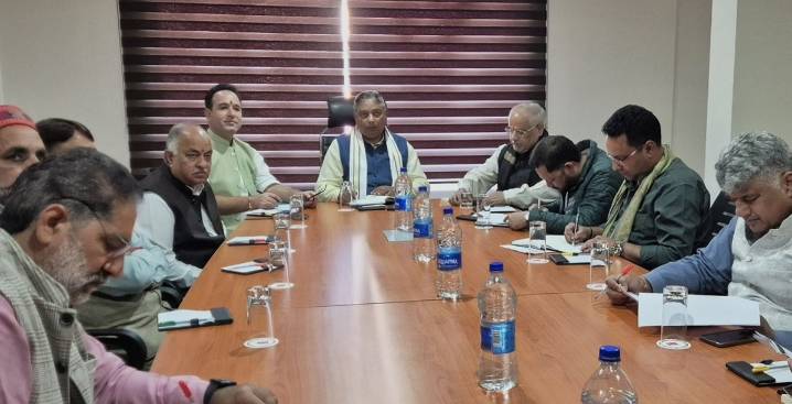 Sat Sharma, Sunil Sharma call for stronger public outreach by leaders and MLAs