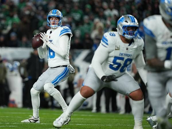 Lions host Giants, hoping to get back in playoff picture
