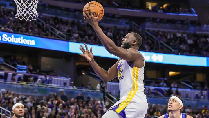 Warriors insider notes Draymond Green ‘grimacing’ in pain fueling foot injury fears
