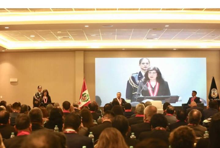 Presidenta del Poder Judicial saluda aprobación de nueva escala para trabajadores 728